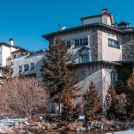 The Mountains Hotel 3*