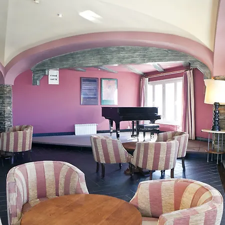 Hotel The Mountains 3*