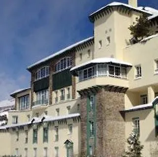 Hotel The Mountains Serra Nevada