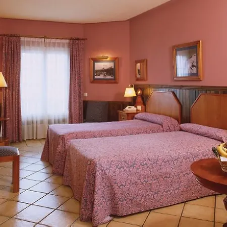 The Mountains Hotel 3*